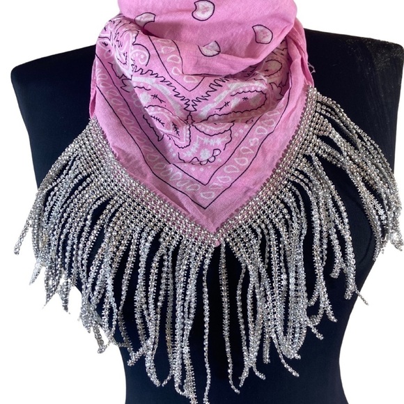 Fringed Rhinestone Decorative Pink Bandana - Picture 4 of 10